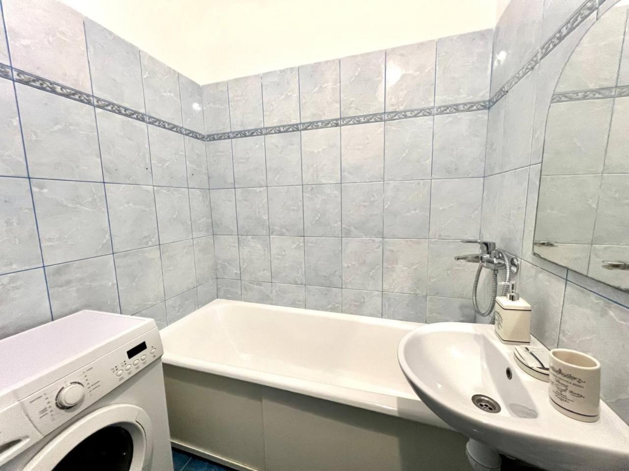 Apartamento Loft On Maidan Independence Square Kiev Exterior foto